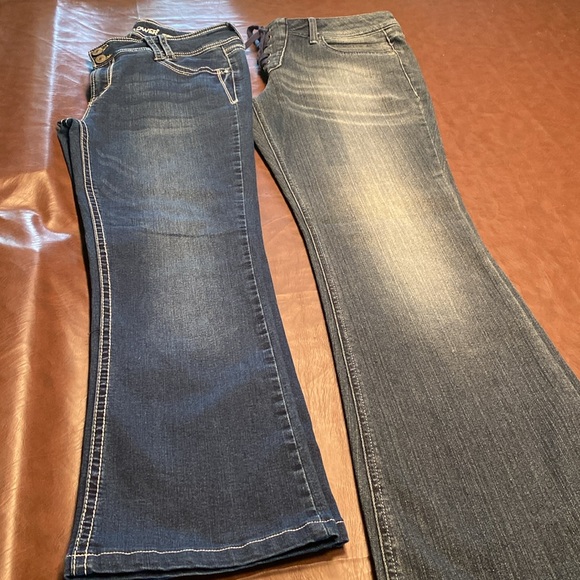 2pair jeans Size13 READY FOR THIER NEXT ENCORE!!! - Picture 4 of 5